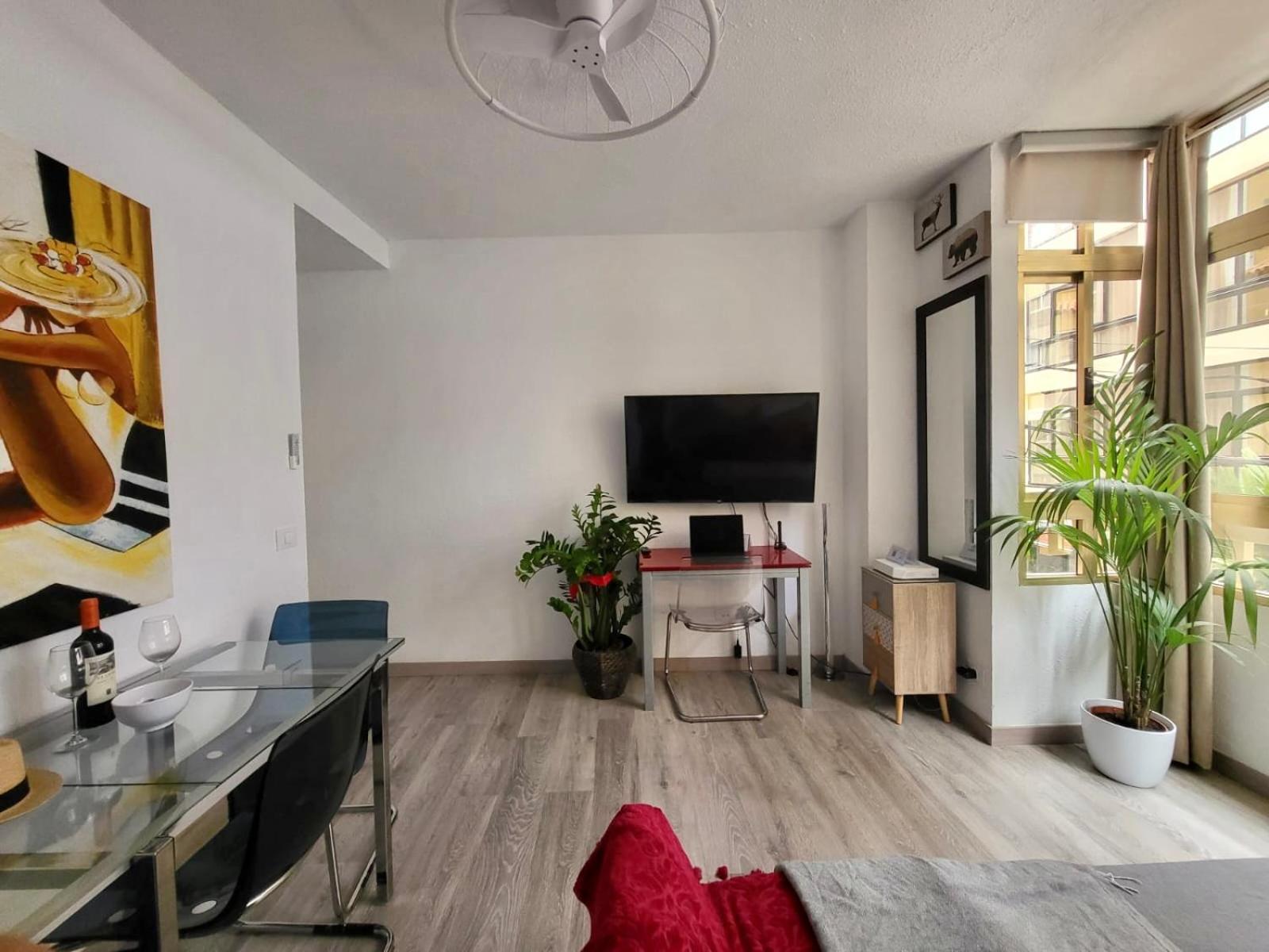 2 Bedrooms Flat 50 Mts Away From Las Canteras Beach Las Palmas de Gran Canaria Zewnętrze zdjęcie